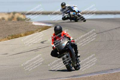 media/May-22-2023-Fastrack Riders (Mon) [[ae7626d9d8]]/Level 2/1230pm (Outside Grapevine)/